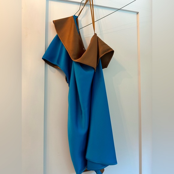 Stunning DVF one shoulder top - Picture 1 of 4